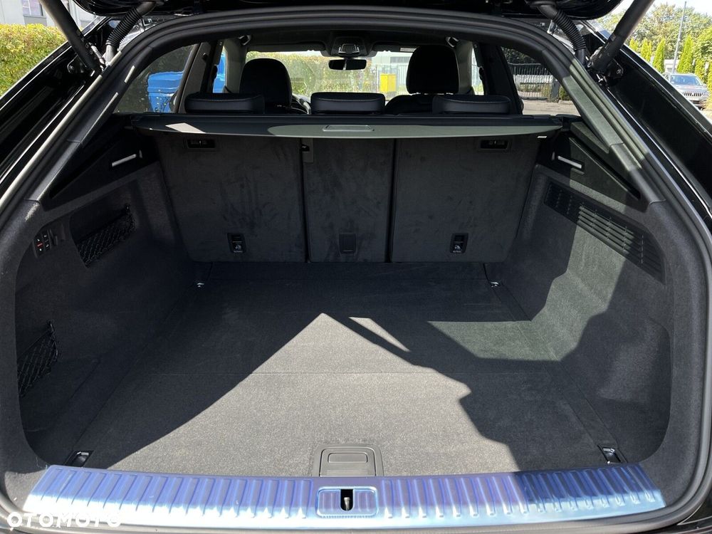 Audi SQ8 - 14
