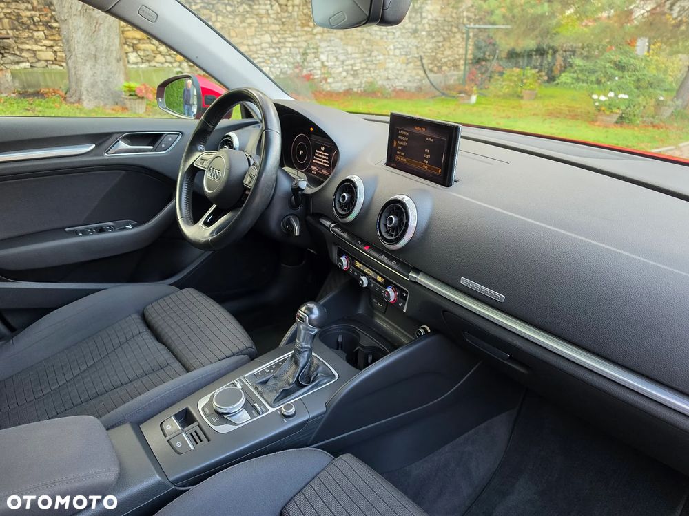 Audi A3 Sportback 2.0 TFSI quattro S tronic sport - 28