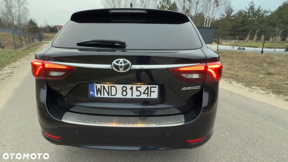 Toyota Avensis 2.0 D-4D Prestige - 4