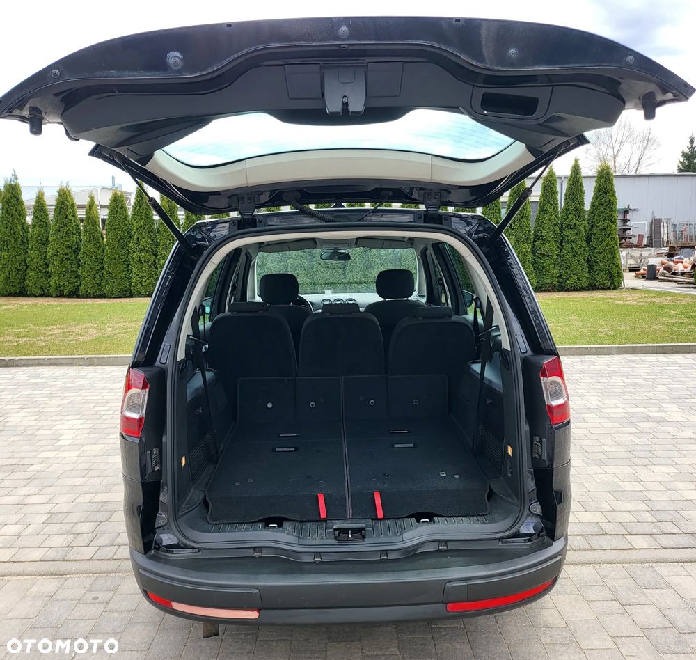 Ford Galaxy 1.8 TDCi Ambiente - 11