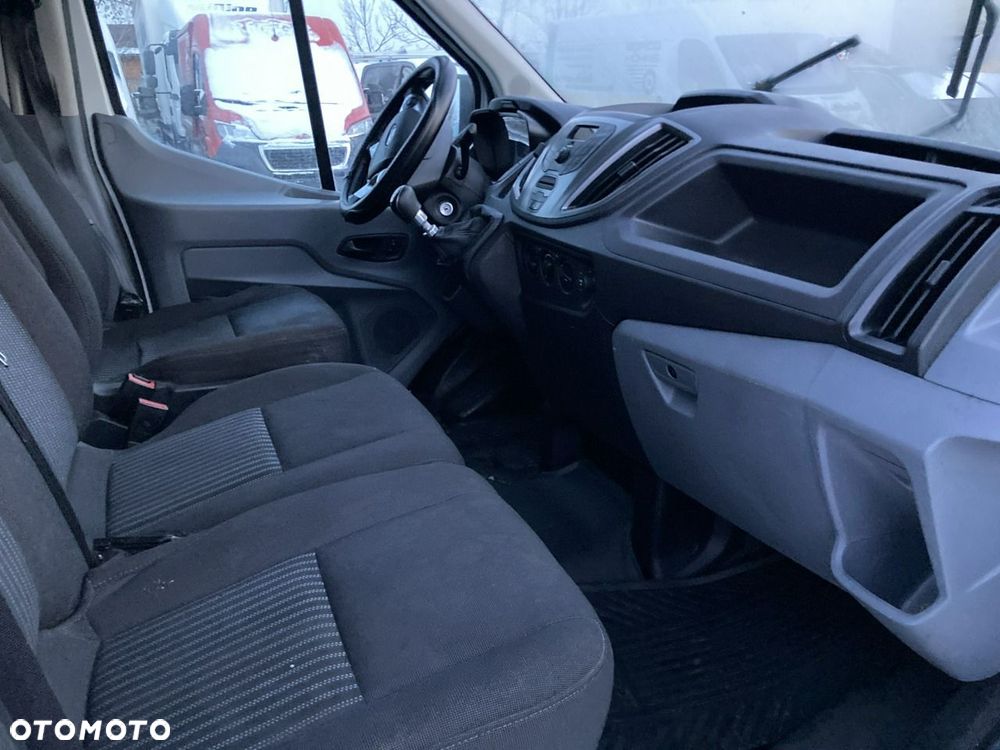 Ford Transit - 7