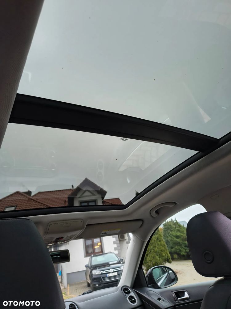 Volkswagen Tiguan - 9