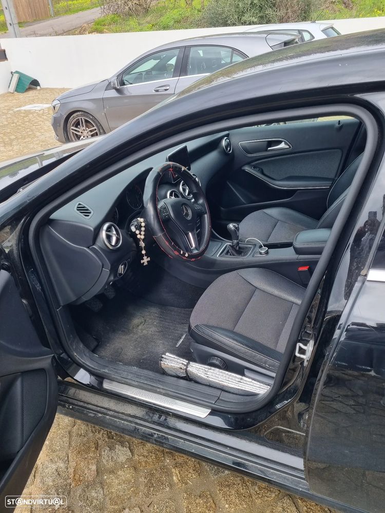 Mercedes-Benz A 160 CDI BE Urban - 11