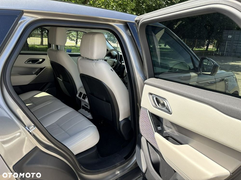 Land Rover Range Rover Velar 2.0 P250 R-Dynamic SE - 17