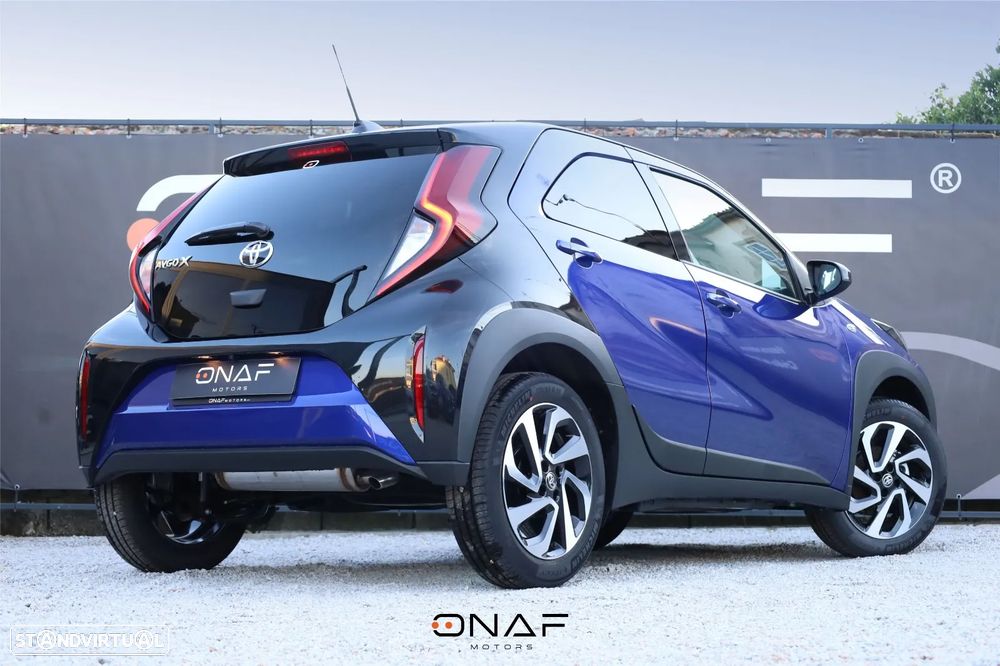 Toyota Aygo X Teamplayer - 11