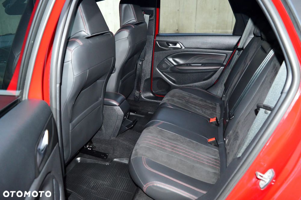Peugeot 308 - 11