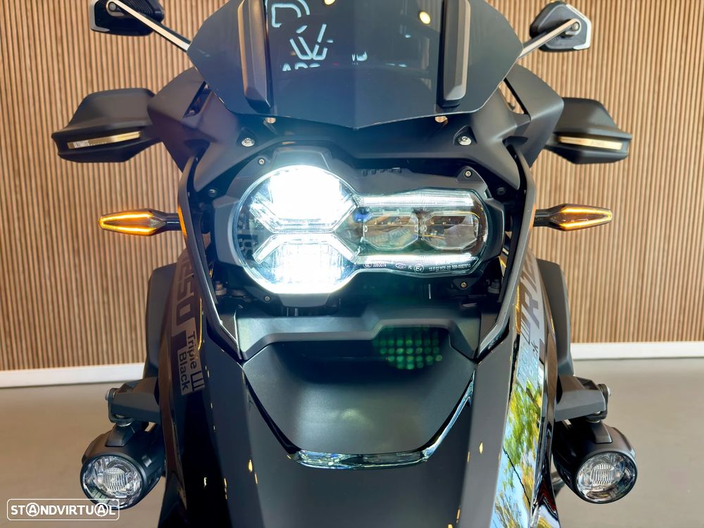 BMW R 1250 GS ULTIMATE EDITION (Série Limitada a 2100 unidades) - 25