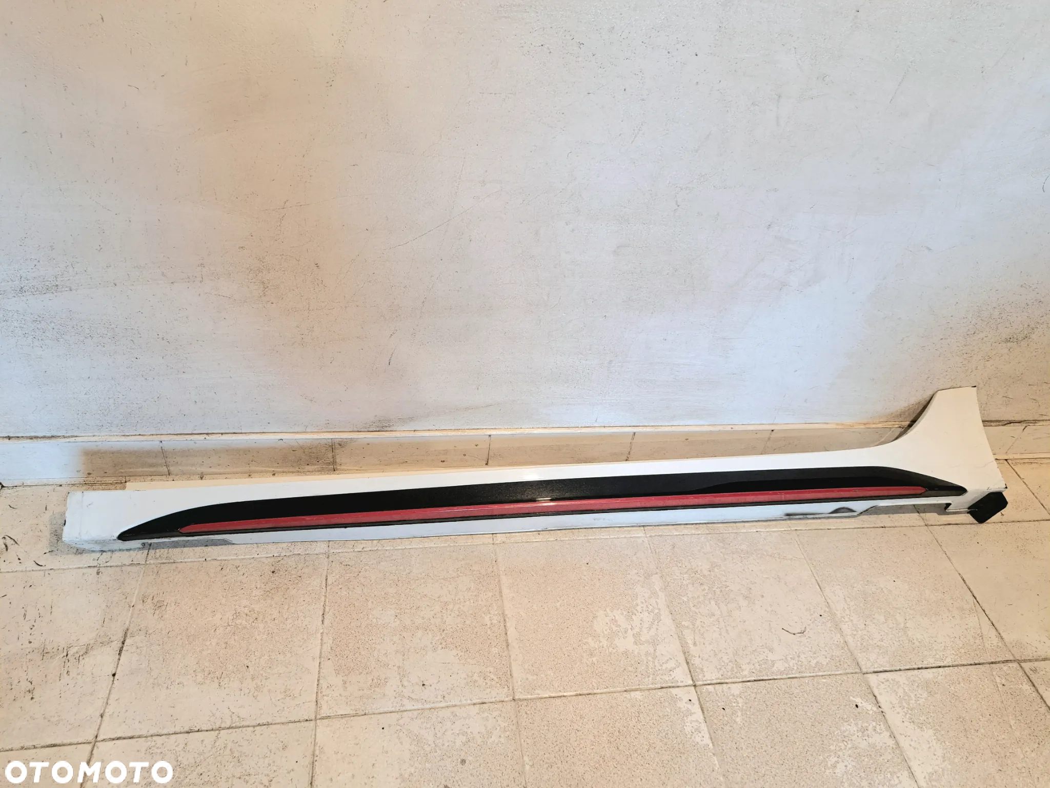 KIA PRO CEED GT-LINE 5D LISTWA PROGOWA LEWA 87753-J7700 18-21 - 2