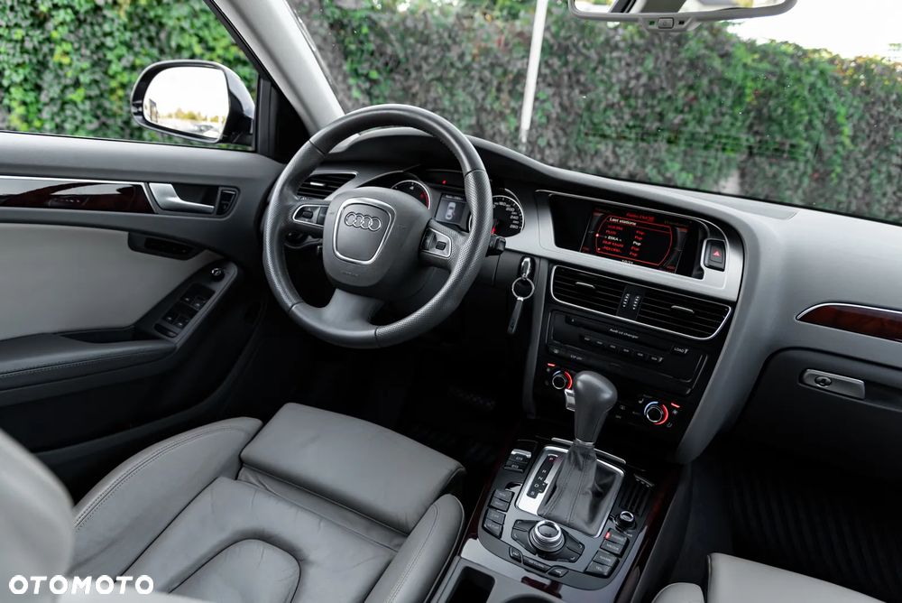 Audi A4 Limousine 3.0 TDI DPF quattro S tronic Ambiente - 26