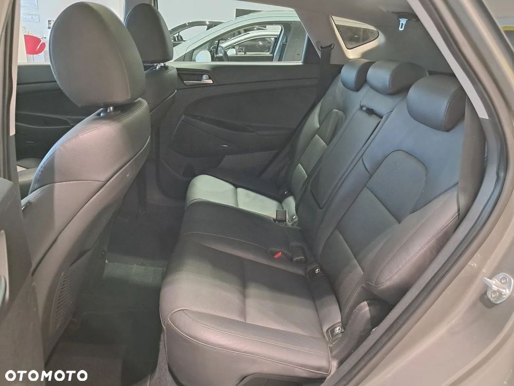 Hyundai Tucson 1.6 CRDi Style 2WD DCT - 22