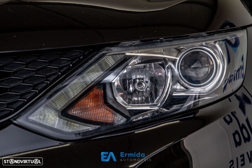 Nissan Qashqai 1.5 dCi Tekna - 8