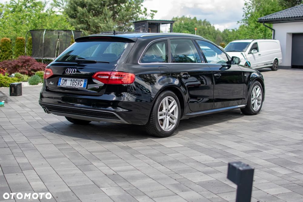 Audi A4 Avant 2.0 TDI DPF S line Sportpaket - 22