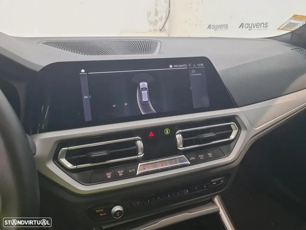 BMW 320 e Touring Corporate Edition Auto - 10