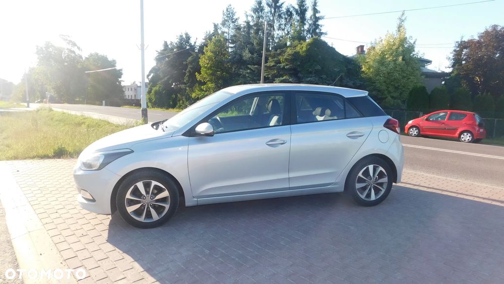 Hyundai i20 1.2 Classic Plus - 17