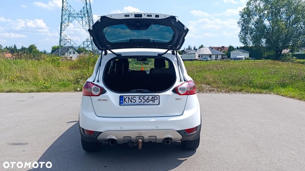 Ford Kuga 2.0 TDCi 2x4 Titanium - 12