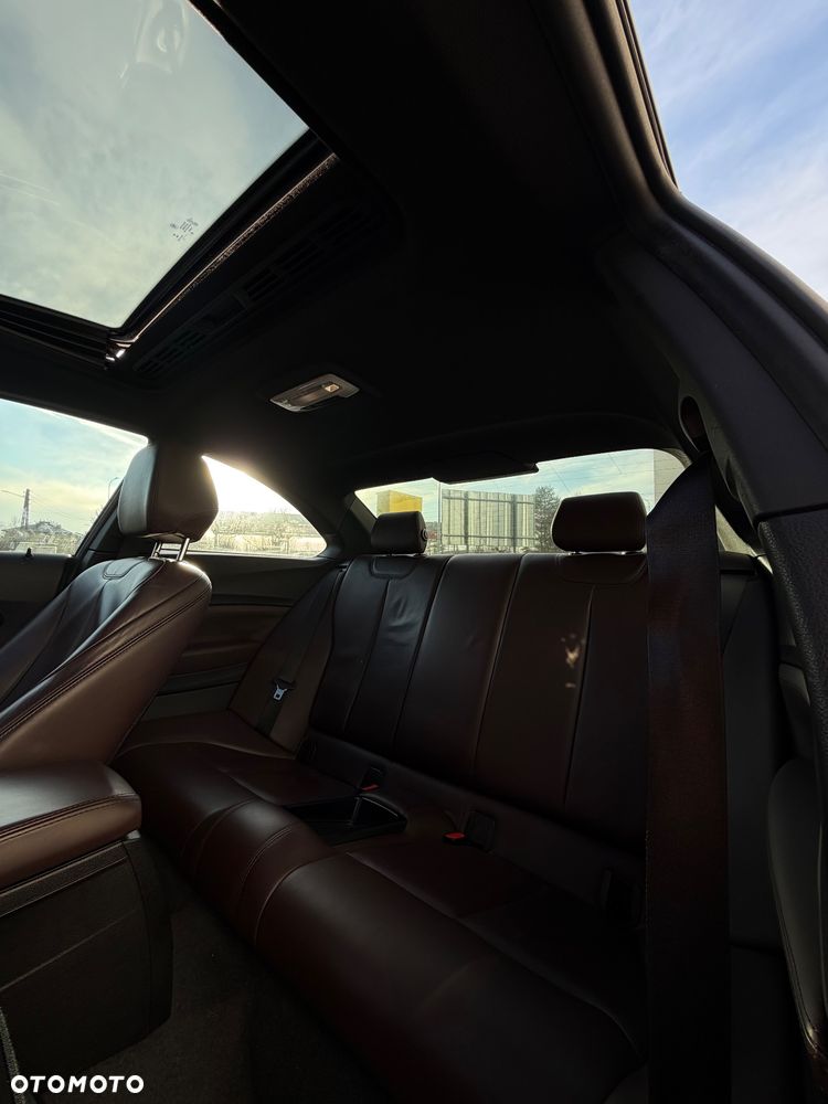 BMW Seria 2 220d Sport Line - 15