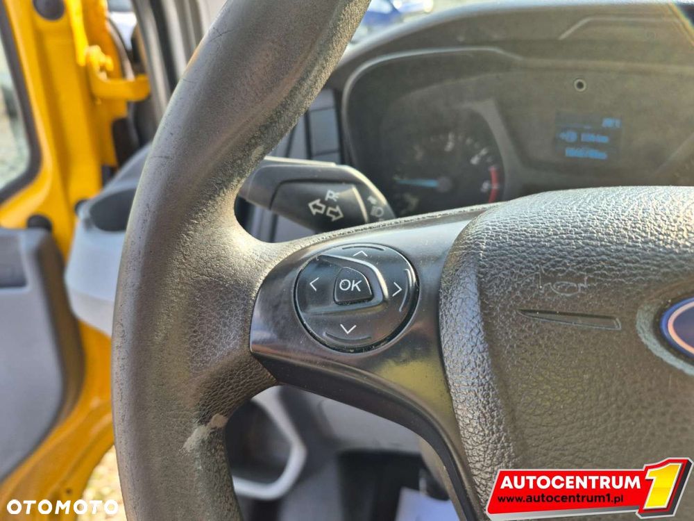 Ford Transit - 24