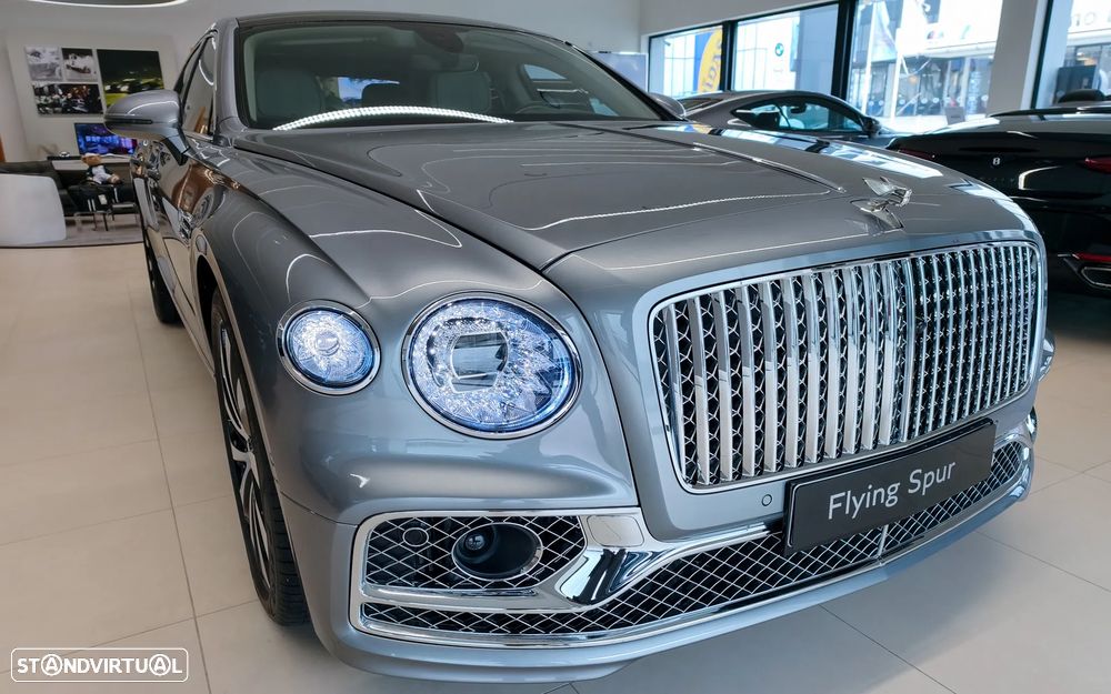 Bentley Flying Spur W12 - 4