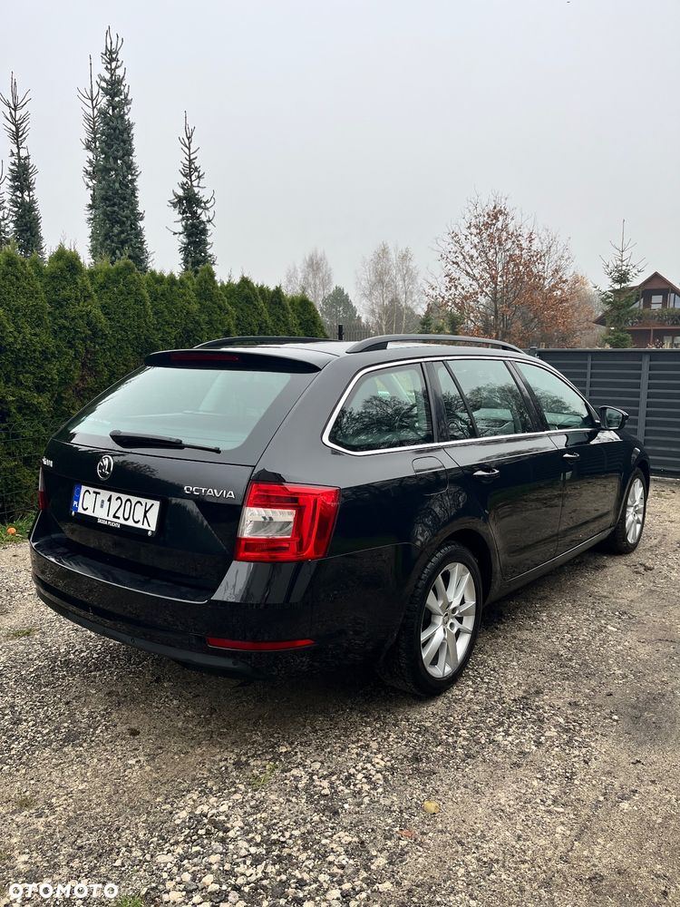 Skoda Octavia 2.0 TDI Ambition DSG - 3