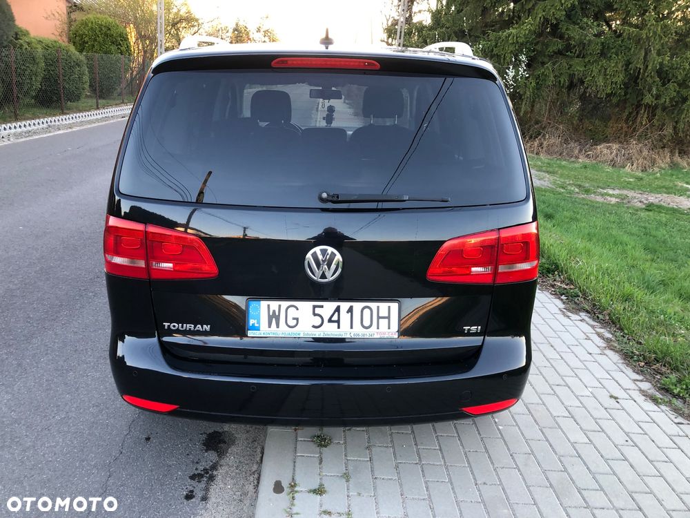 Volkswagen Touran 1.4 TSI Highline DSG - 4