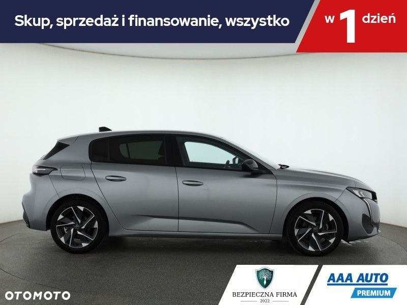 Peugeot 308 - 8