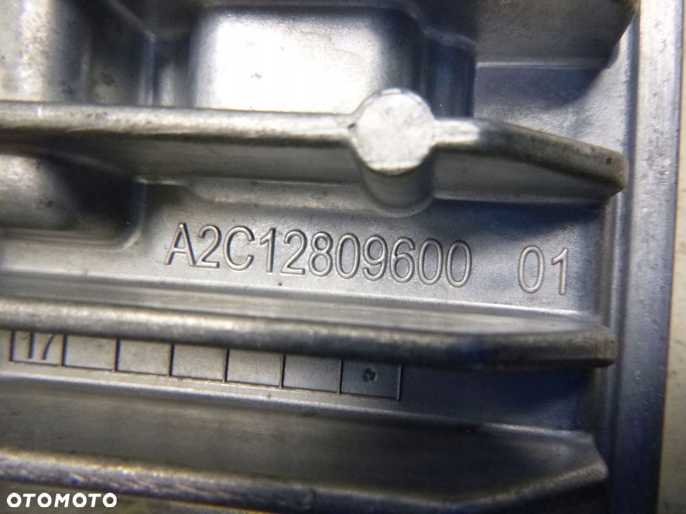 VOLVO PRZETWORNICA MODUŁ ŚWIATEŁ 22771510 - 7