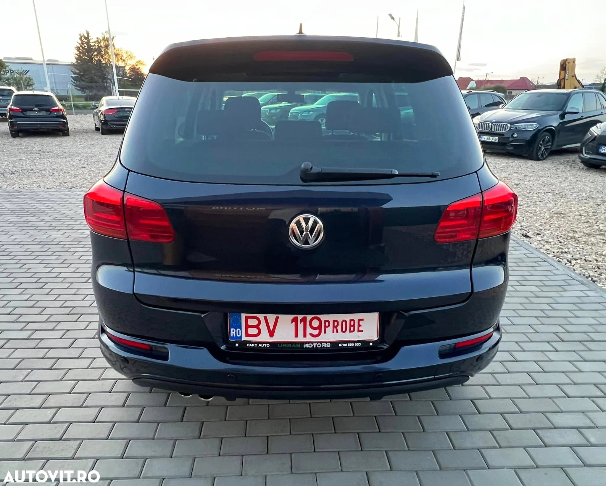 Volkswagen Tiguan 2.0 TDI DPF 4Motion BlueMotion Technology DSG Cup Sport & Style - 20