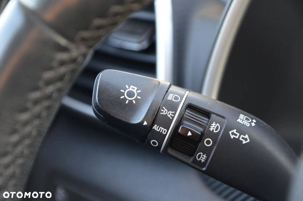 Hyundai Tucson blue 1.6 CRDi 2WD DCT Premium - 33