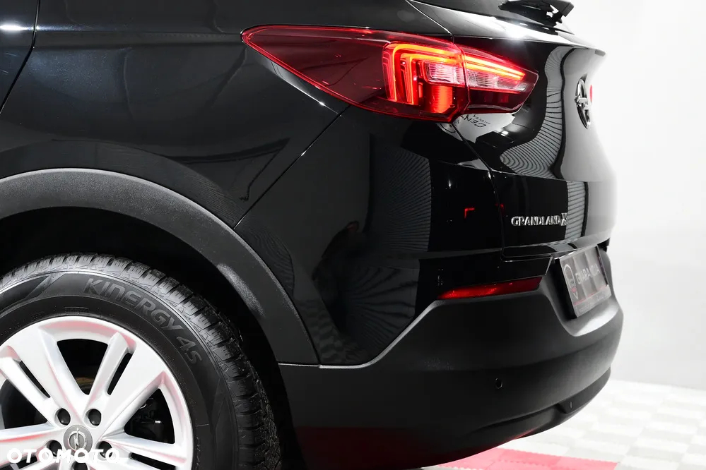 Opel Grandland X 1.2 T Innovation S&S - 34
