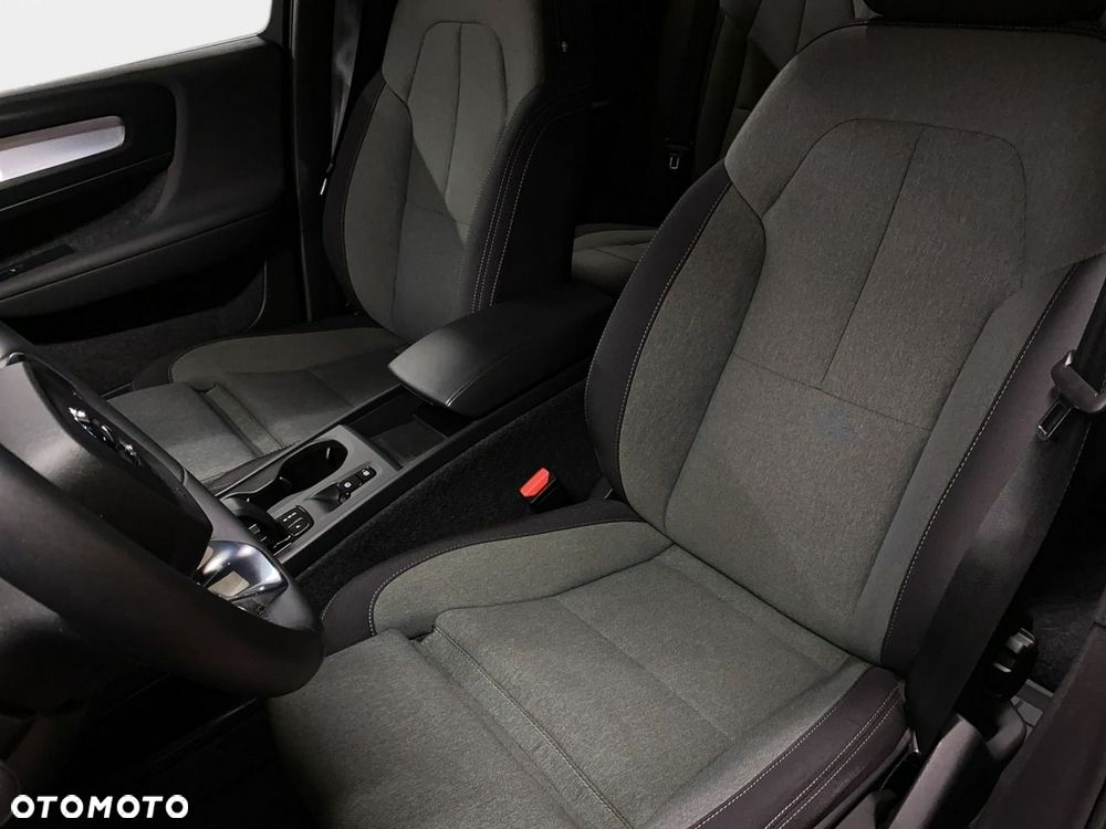 Volvo XC 40 - 15