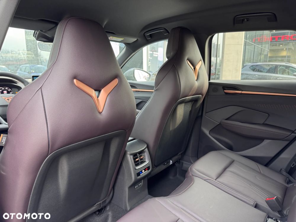 Cupra Terramar 1.5 eTSI mHEV DSG - 13