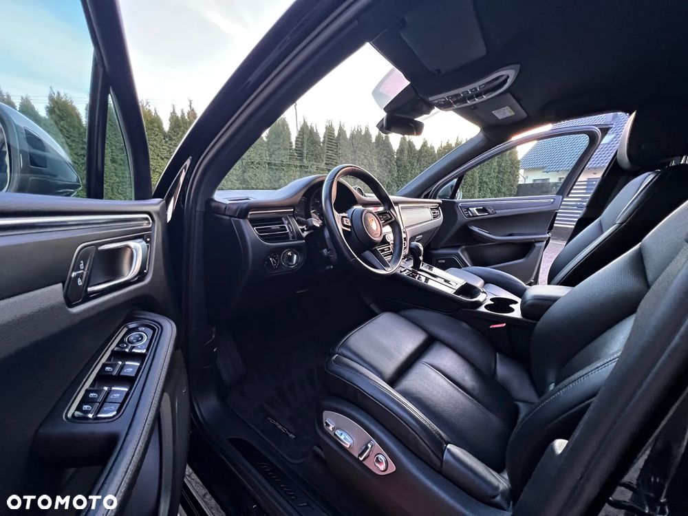 Porsche Macan T - 8
