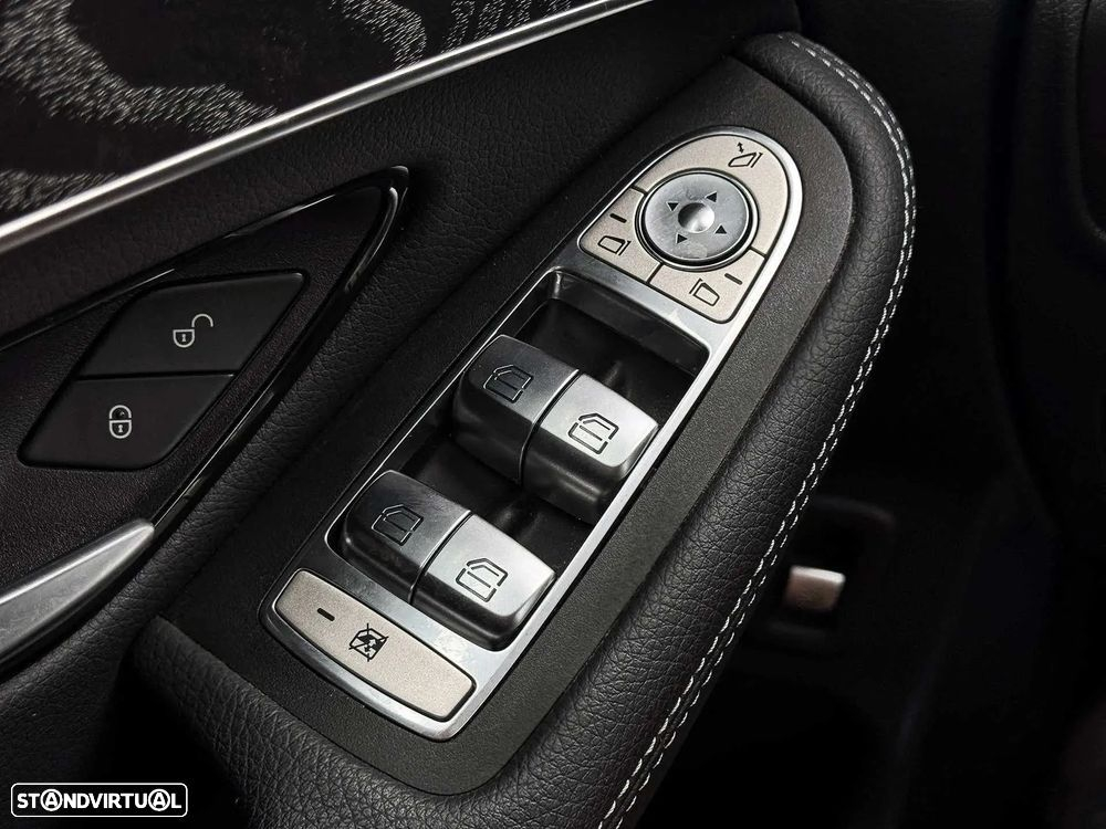 Mercedes-Benz GLC 300 de Coupé 4Matic - 27