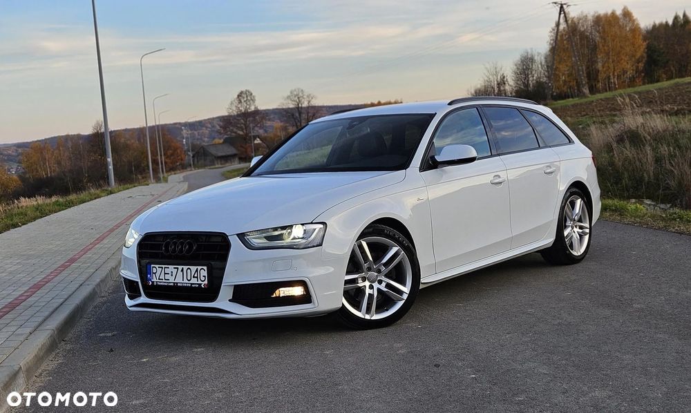 Audi A4 Avant 2.0 TDI DPF clean diesel S line Sportpaket - 1