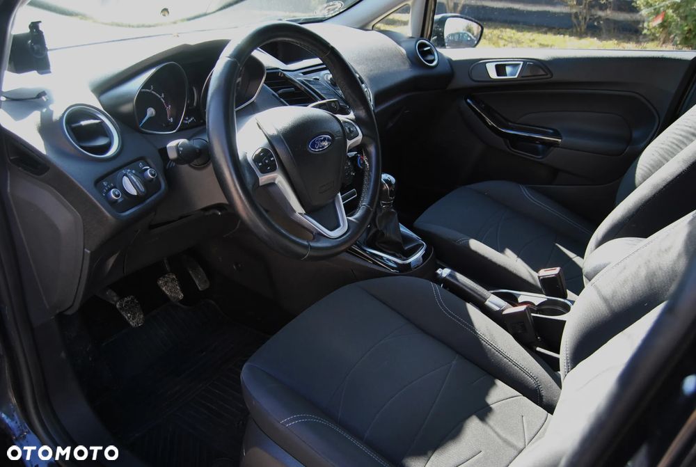 Ford Fiesta - 5