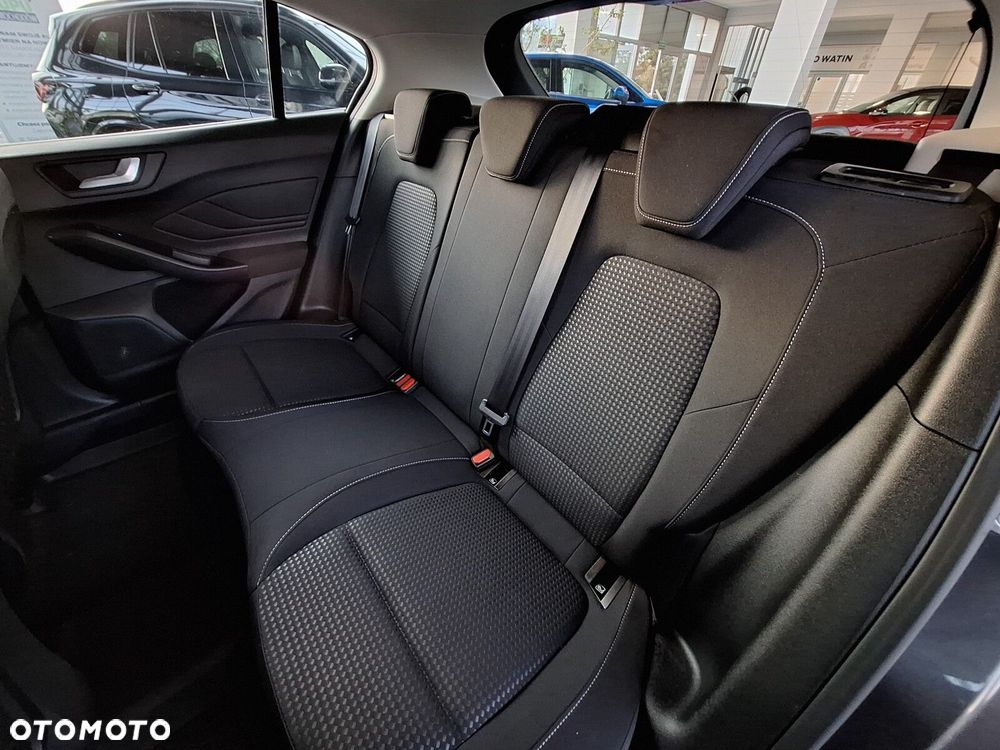 Ford Focus 1.5 EcoBlue Connected - 17
