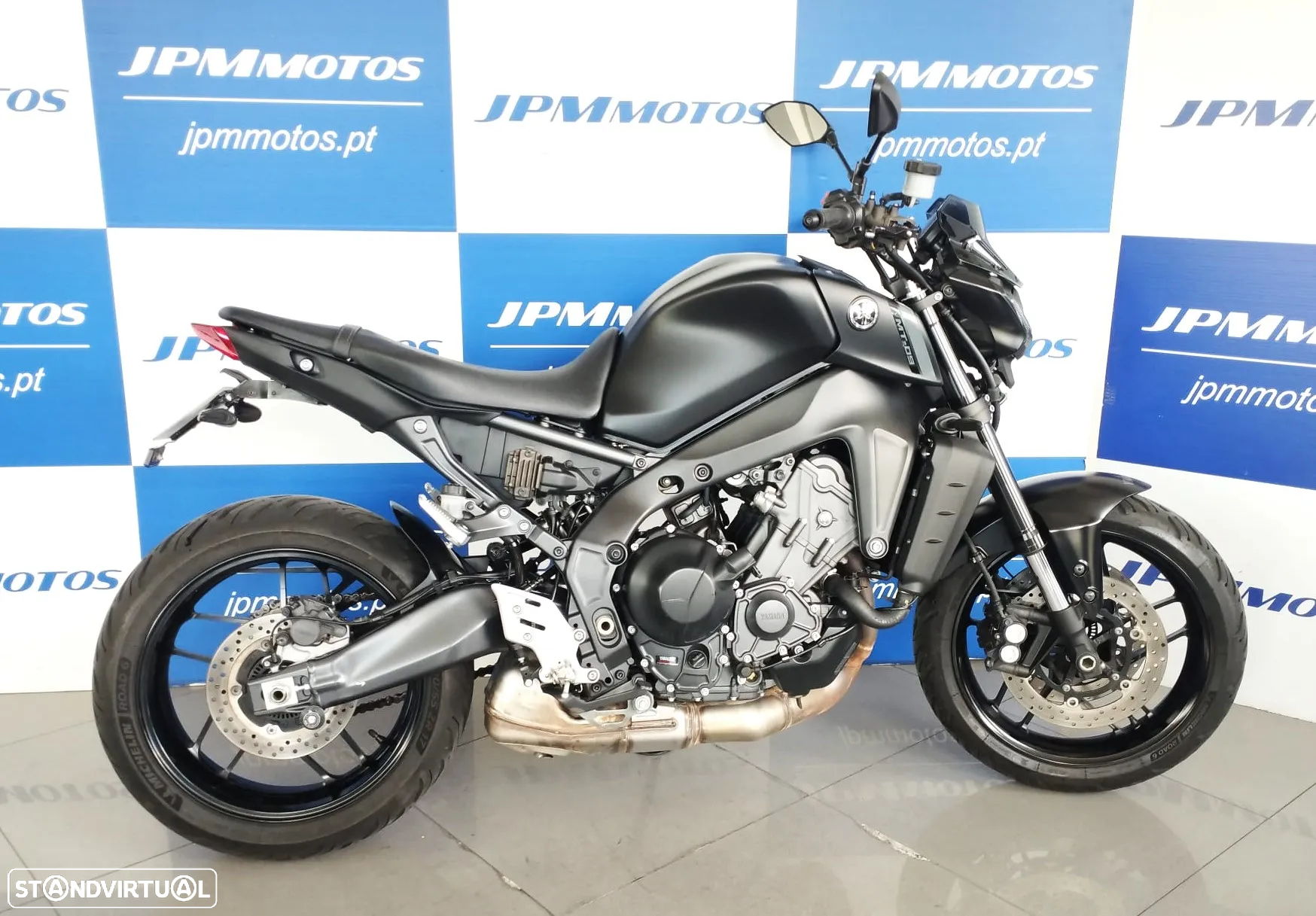 Yamaha MT-09 - 2