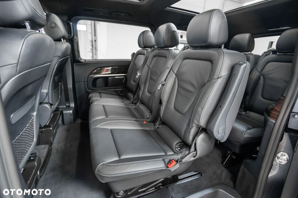 Mercedes-Benz Klasa V 300 d lang 9G-TRONIC Avantgarde - 18