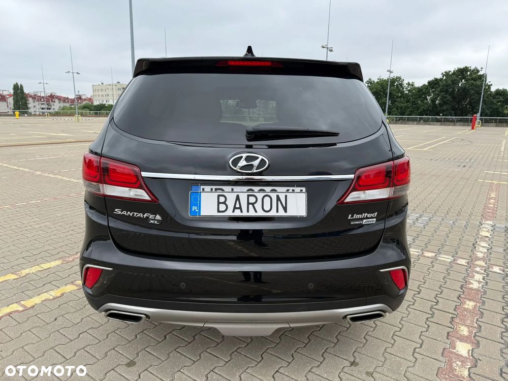 Hyundai Santa Fe - 12