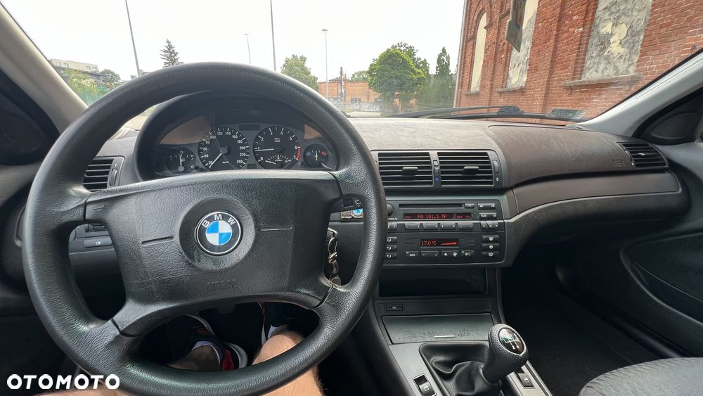 BMW Seria 3 - 33
