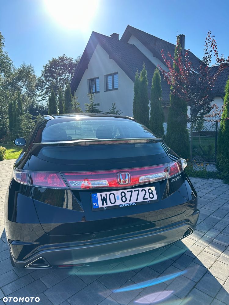 Honda Civic 1.8 Comfort - 9