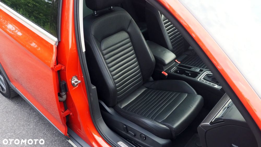Volkswagen Passat - 24