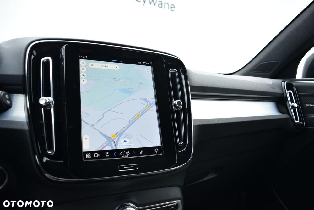 Volvo XC 40 - 26