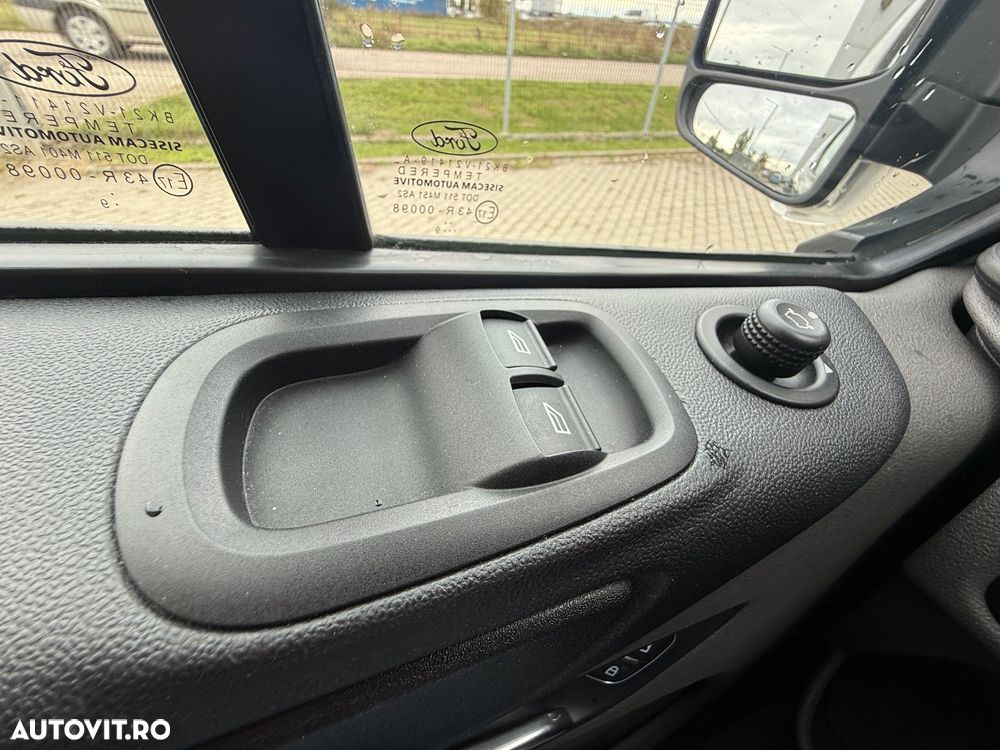 Ford Transit Custom Kombi 310 2.0 TDCI LWB L2H1 Trend Aut. - 36