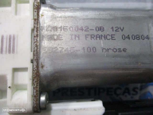 Motor Elevador Vidro 30710157 992745 100 VOLVO V50 2004 2.0D 136CV 5P CINZA FD - 4
