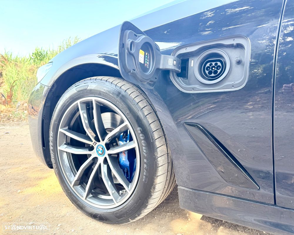 BMW 530 e Pack Desportivo M - 45