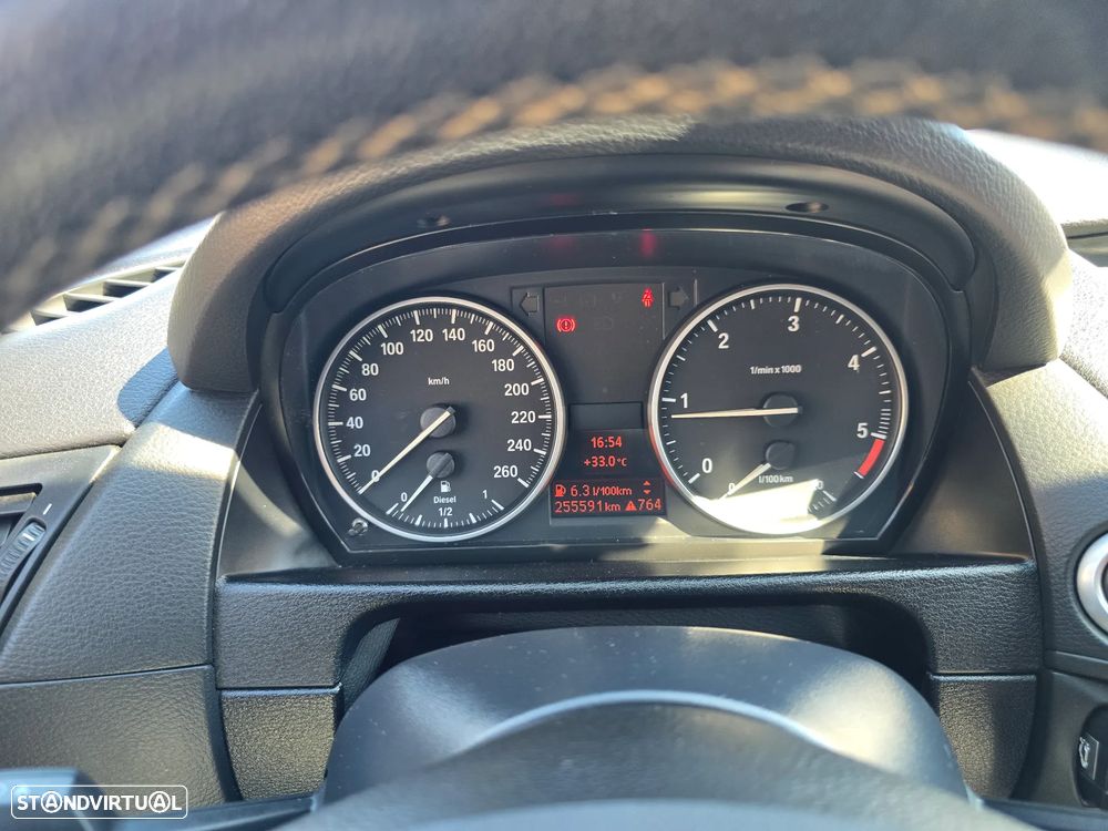 BMW X1 20 d sDrive - 14