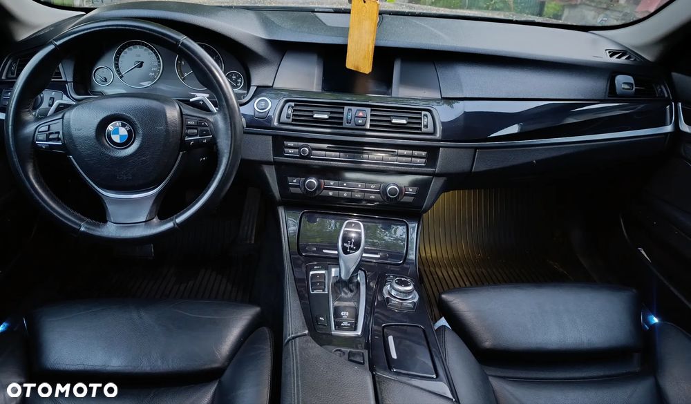 BMW Seria 5 520d - 4