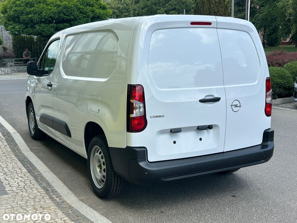 Opel Combo XL L2 - 9