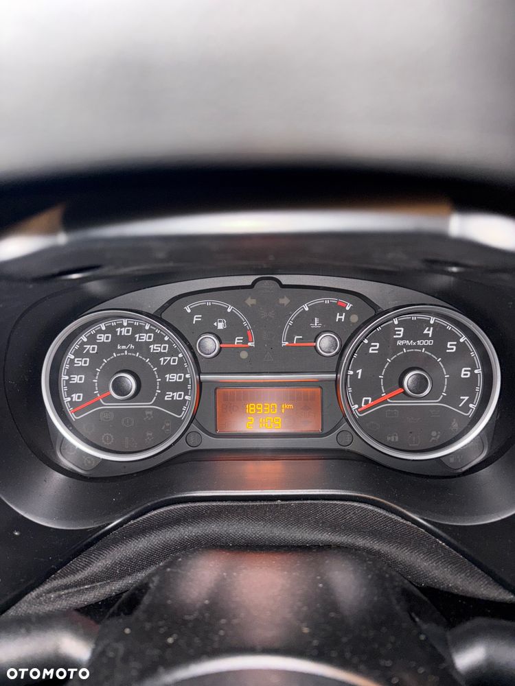 Fiat Doblo - 27